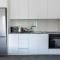 Belora Modern Studio, Sea View 100m to Beach