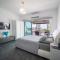 Belora Modern Studio, Sea View 100m to Beach