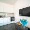 Belora Modern Studio, Sea View 100m to Beach