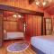 Mountain Retreat, Panoramic Lake Views