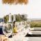 Villa Tranquilla - Beach House, Seaview, Pool & Jacuzzi