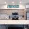 Top Floor Lakeshore Views Near Skiing
