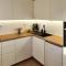 Holiday Home Grab I