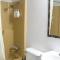 Super 8 by Wyndham Newcastle