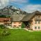 Reschbergerhof Appartements by Geierspichler