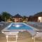 La Tavi casute tip camping