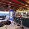 Elegance Cave Suites & Restaurant