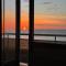 Luxe seaview appartment