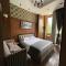 Guest House People