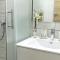 C-premium Apts 100m From Beach And City Centre