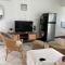 Paradise View at Halcyon Heights l Stunning Ocean View 1BR l 10 minute walk to the Beach