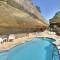 Lake Travis Bungalow Casita Golden Rod #2