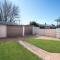 Incredible Location 2 Bed CBD Dream