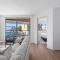 Bright 2-Bed Surry Hills Apartment with Balcony