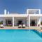 Foto: Belvedere Beachfront Villa 10/42