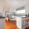 The Yard - Comfortable Home in Riverside