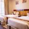 Falcon Heights Hotel