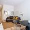 Sunny central apartment with a 100m2 city oasis
