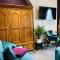 Super King, Close to Beach, Shops, Train, Shared Bathroom