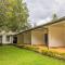 Heritage Kithulgala Rest House - Historic Home to a Bird Sanctuary