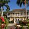 Sunshine Suites Resort