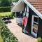 Moderne sommerhus, 8 senge, 250 mtr til sandstrand