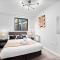 Large City Centre Apartment - Balcony - Free Wifi & Netflix 85S