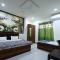 Shri Girraj Residency