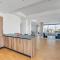 Sanders Crystal 2 Limassol
