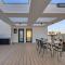 Sanders Crystal 2 Limassol