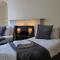 Modern 2 bedrooms apartment in Town centre