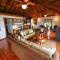 Private Hilltop Home Located Overlooking Roatans Beautiful Turquoise Reef,
