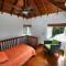 Private Hilltop Home Located Overlooking Roatans Beautiful Turquoise Reef,