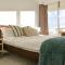 Harbour Home 2BR Apt - Family Friendly Gem