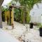 Ami Tree House