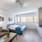 C-premium Apts 100m From Beach And City Centre