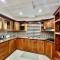 Pineridge Hideaway 1 Bedroom Apartment #1