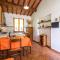 Authentic farmhouse in Castiglion Fiorentino with organic wines