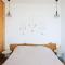 Alma house - White