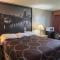 Super 8 by Wyndham Chaska
