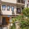 Beach Apartment Ohrid - Near Beach, Balcony and Free Parking