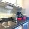 Suite near Downtown, BMO, Stampede, Free Parking