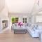 Sublime Five Bed Property In Glorious Setting