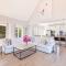 Sublime Five Bed Property In Glorious Setting