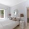 Sublime Five Bed Property In Glorious Setting