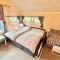 Cozy Valley Retreat by River, Lake and Muntains