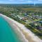 Niara - renovated 4BR Vincentia beach house