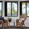 Seaside Escape - direct Collingwood Beach access