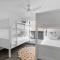 Seaside Escape - direct Collingwood Beach access