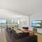 Sticks by the Sea - pet-friendly coastal home